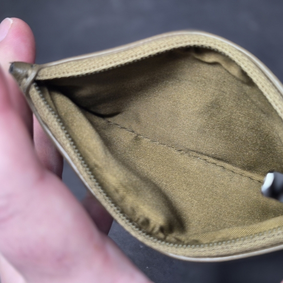 Lulu Lemon Atheltica City Street Card Wallet - Picture 5 of 7